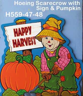 H559Hoeing Scarecrow with Sign & Pumpkin 